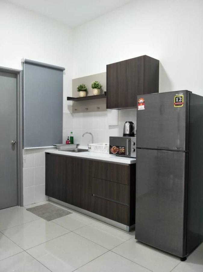 Mesahill Nilai 2 Room Condo - Fast Wifi, Amazing Pool & Tv Exteriér fotografie